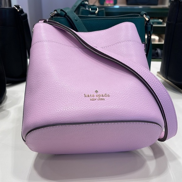 Kate Spade Leila small bucket bag color: quartz pink
NWT - Picture 7 of 16